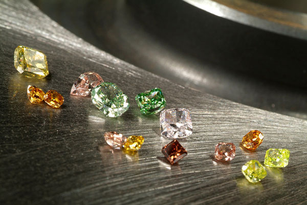 natuurlijk gekleurde diamanten